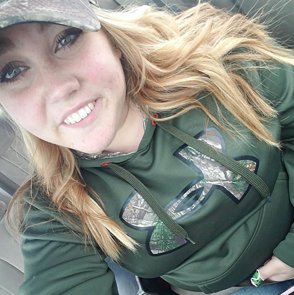 Meet your Posher, Kaitlin